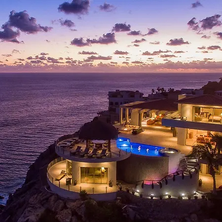 Full Service Stunning Oceanfront At Villa Penasco